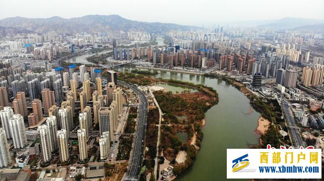 甘肃推进强省会谋强全省:规避兰州老城布局教训(图1) 甘肃推进强省会谋强全省:规避兰州老城布局教训(图1)