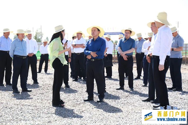 县区项目建设咋样?张掖四大班子领导率百人团检阅(图1) 县区项目建设咋样?张掖四大班子领导率百人团检阅(图1)