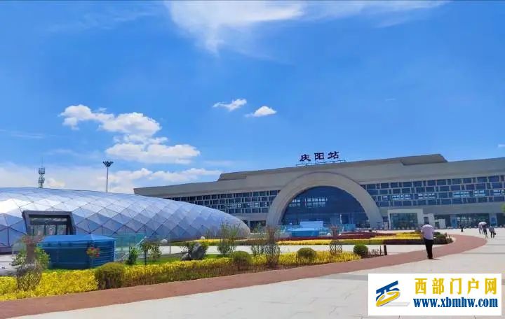 小红书达人毕业旅行走进甘肃、舞动庆阳(图1) 小红书达人毕业旅行走进甘肃、舞动庆阳(图1)