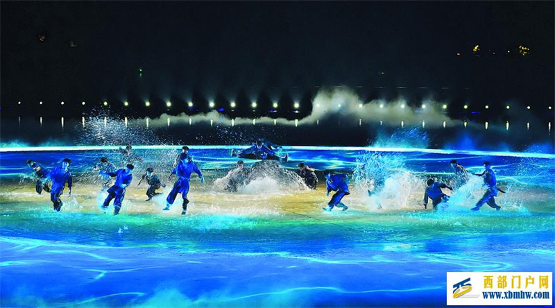 《追梦·铜梁龙》端午正式公演(图1) 《追梦·铜梁龙》端午正式公演(图1)