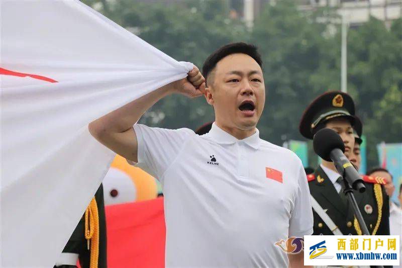 激情省运多彩乐山|并肩作战!看赛场上的乐山“夫妻档”(图2) 激情省运多彩乐山|并肩作战!看赛场上的乐山“夫妻档”(图2)