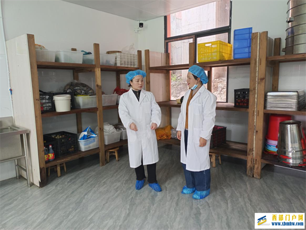 镇党委书记陈磊艳深入刀坝镇中心幼儿园开展调查研究 活动(图2) 图片2.png