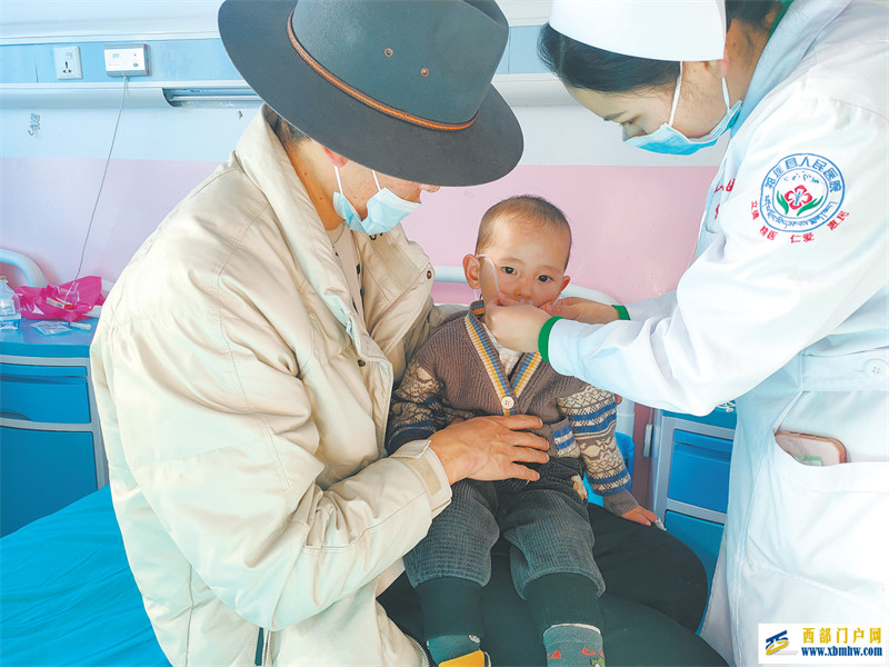 践行南丁格尔誓言 护佑高原人民健康——写在第112个“5·12”国际护士节(图5) 践行南丁格尔誓言 护佑高原人民健康——写在第112个“5·12”国际护士节(图5)