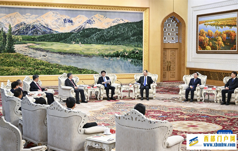 王沪宁会见中国基督教第十一次代表会议代表(图1) 王沪宁会见中国基督教第十一次代表会议代表(图1)