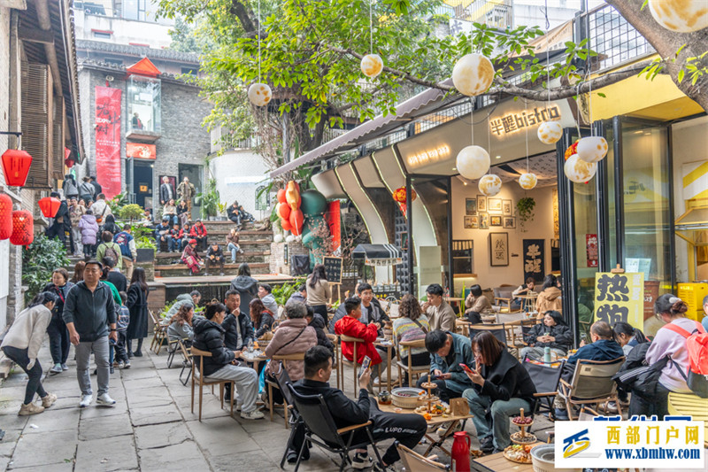 春节长假 重庆文旅“热辣滚烫”(图3) 春节长假 重庆文旅“热辣滚烫”(图3)