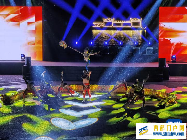 青春,在铜梁龙舞焕新中飞扬(图3) 青春,在铜梁龙舞焕新中飞扬(图3)