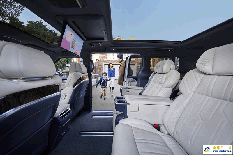 耀出行上线极氪009礼宾服务,臻享纯电新豪华(图4) 耀出行上线极氪009礼宾服务,臻享纯电新豪华(图4)