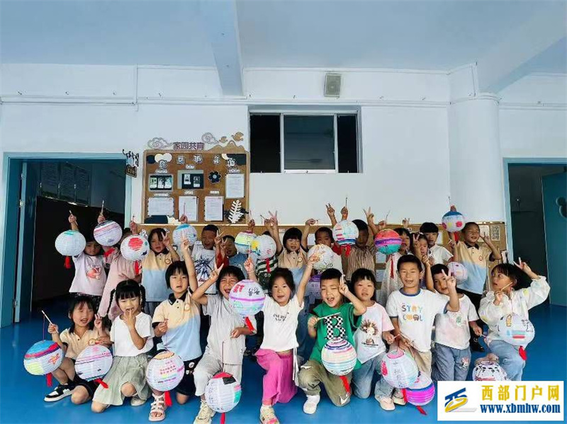 “浓情中秋,传承经典”主题活动(图4) 微信图片_20240919093830.jpg