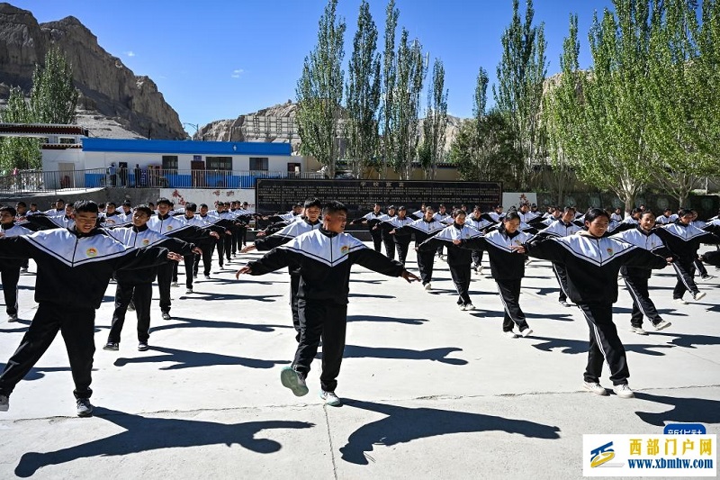 古格王国遗址脚下的非遗——“宣舞”(图7)