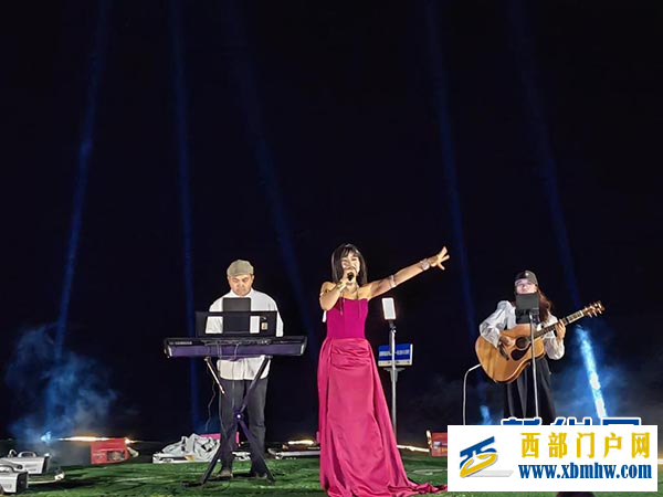 贵州荔波凤凰山:星空山野露营点燃国庆假期(图2) 贵州荔波凤凰山:星空山野露营点燃国庆假期(图2)