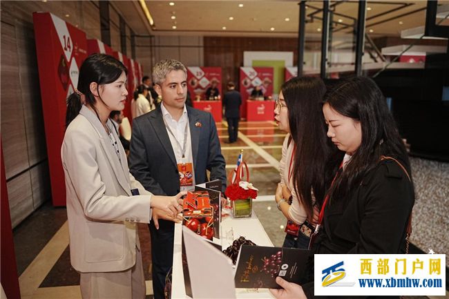 第九届智利周成都站隆重举行,智利众多名优产品亮相四川(图1) 第九届智利周成都站隆重举行,智利众多名优产品亮相四川(图1)