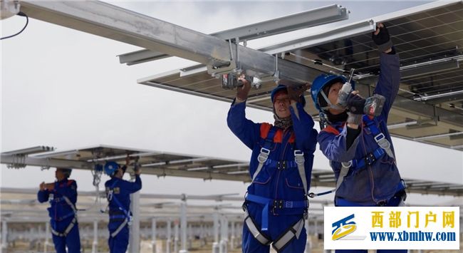 中建八局色达高海拔构网型储能实证项目全容量并网发电(图6) 中建八局色达高海拔构网型储能实证项目全容量并网发电(图6)